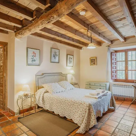 El Escondite De Duendes Kır Evi Tanarro